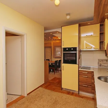 Apartment Radosti
