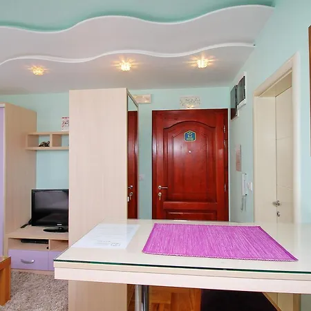 Radosti Apartment *